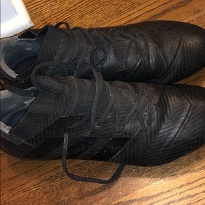 Adidas black cleats Size 7 men’s